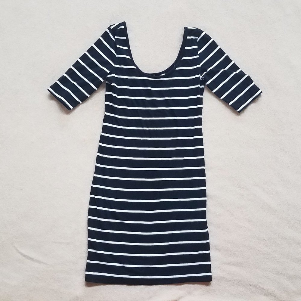Black and White Striped Bodycon Dress XS